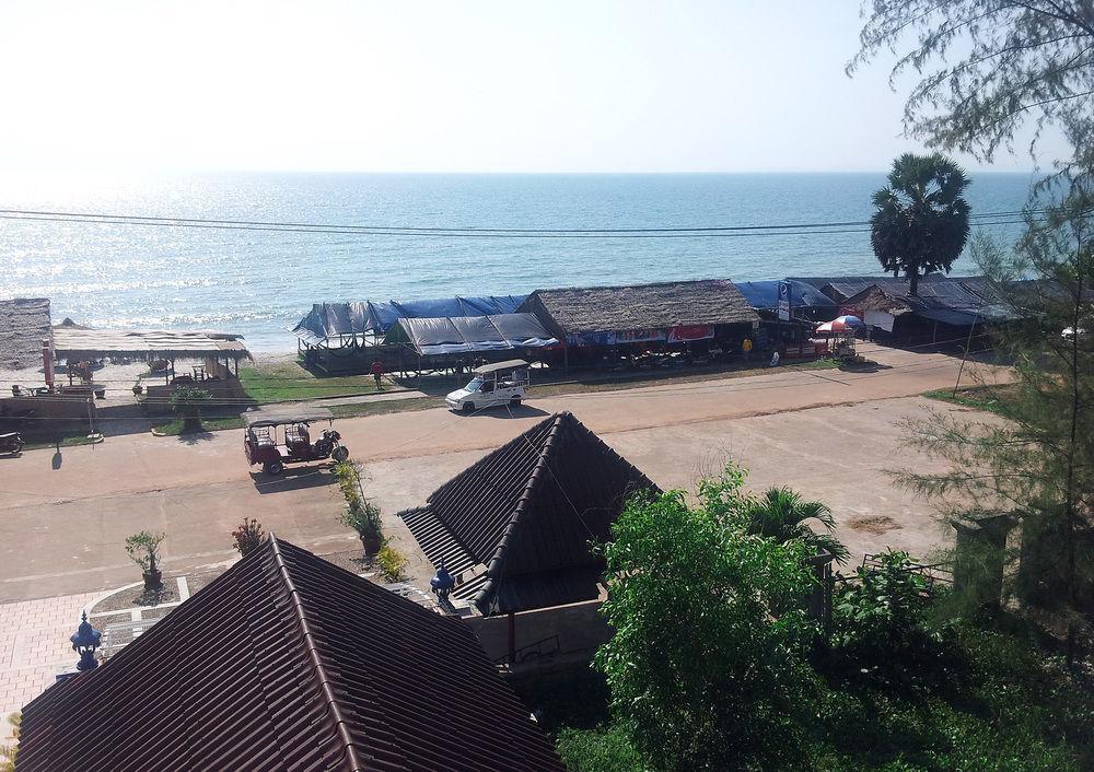 Mk Beach Hotel Sihanoukville Exterior photo
